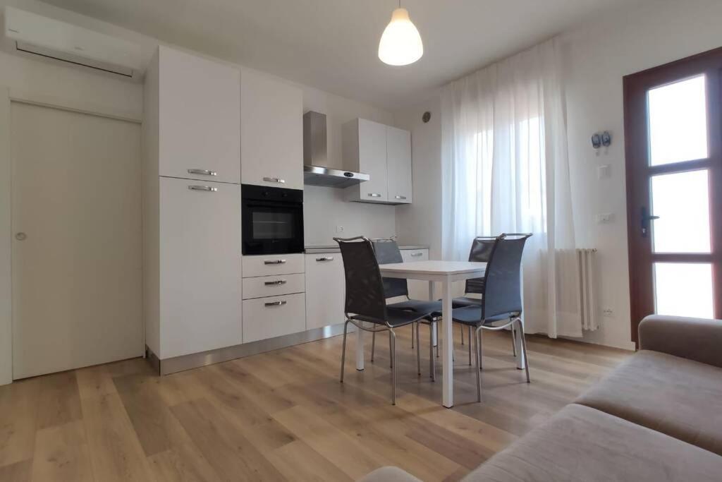 Delta D Piazza Marina- 50 Mt Dal Mare - Jesolo Apartman Kültér fotó